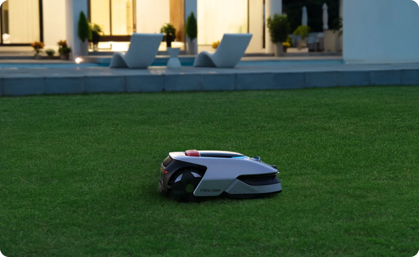 Comparatif robots tondeuses 2025 Dreame A2 sur pelouse connectée