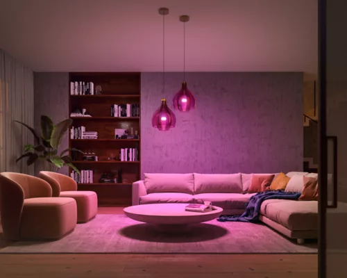 éclairage connecté Philips Hue White and Color Ambiance dans un salon moderne — avis Philips Hue 2025
